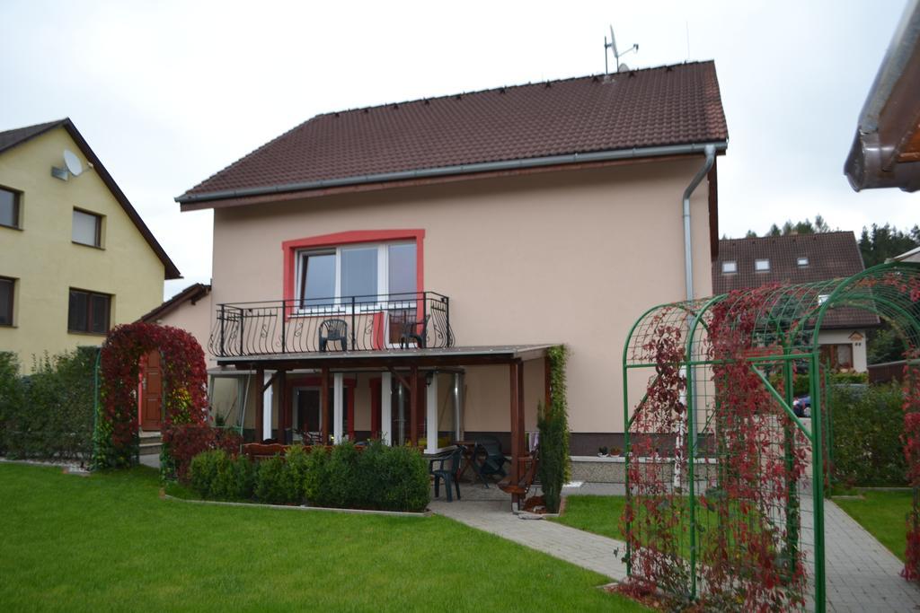 Liptovský Mikuláš 阿巴豪斯旅馆酒店 外观 照片