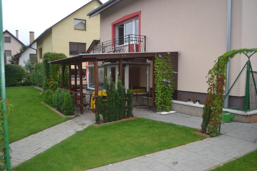 Liptovský Mikuláš 阿巴豪斯旅馆酒店 外观 照片