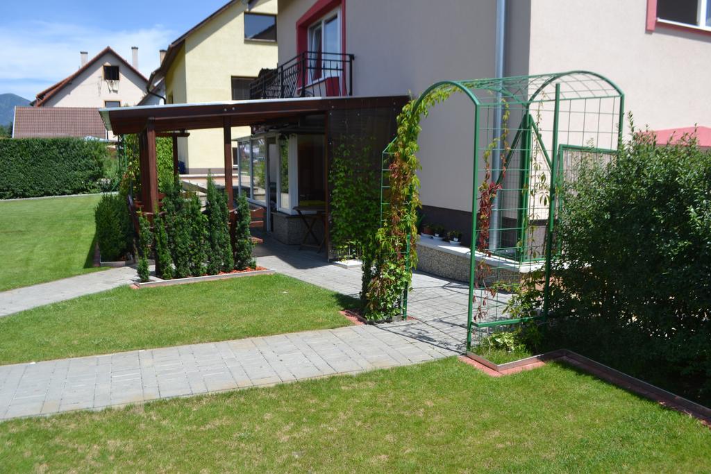 Liptovský Mikuláš 阿巴豪斯旅馆酒店 外观 照片