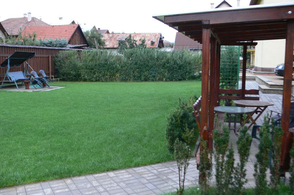Liptovský Mikuláš 阿巴豪斯旅馆酒店 外观 照片
