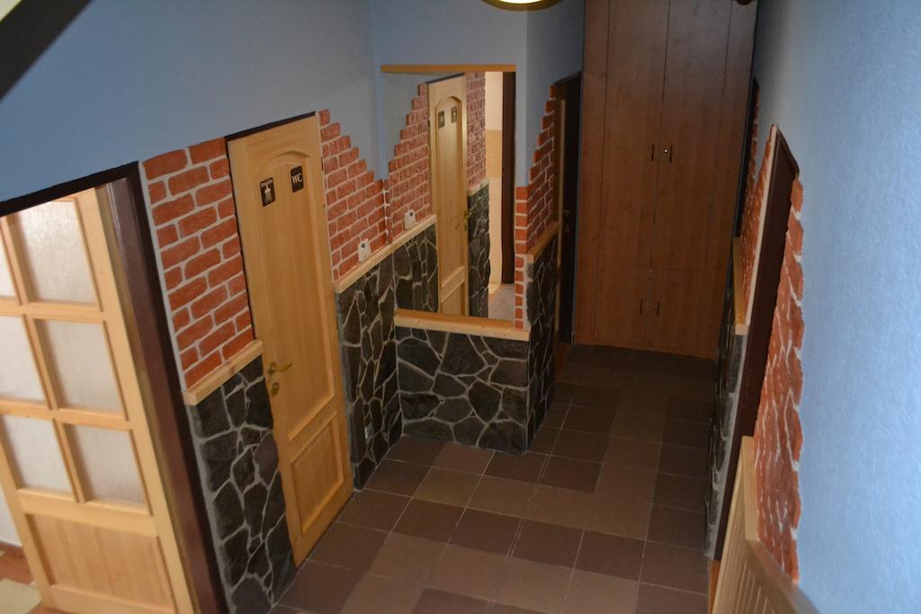 Liptovský Mikuláš 阿巴豪斯旅馆酒店 外观 照片